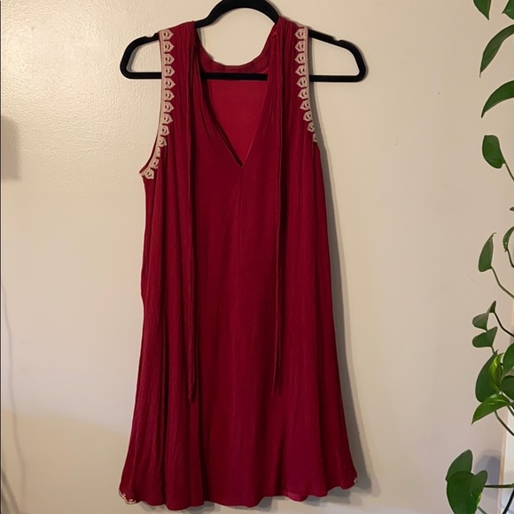 Francescas Dress - Picture 3 of 3